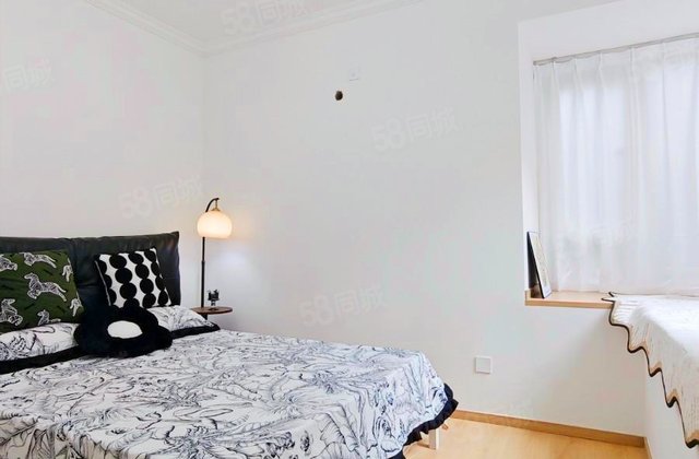 马克公馆一期2室2厅76.83㎡103.8万二手房图片