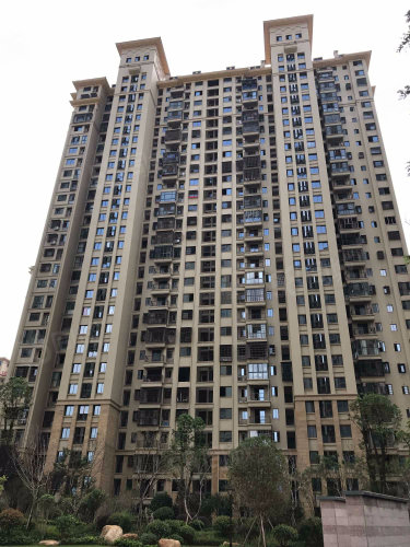 南站商圈品质小区爱琴湾,沿江风光带精装小三房,拎包入住