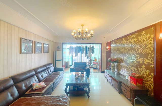 恒大雅苑4室2厅154.48㎡160万二手房图片