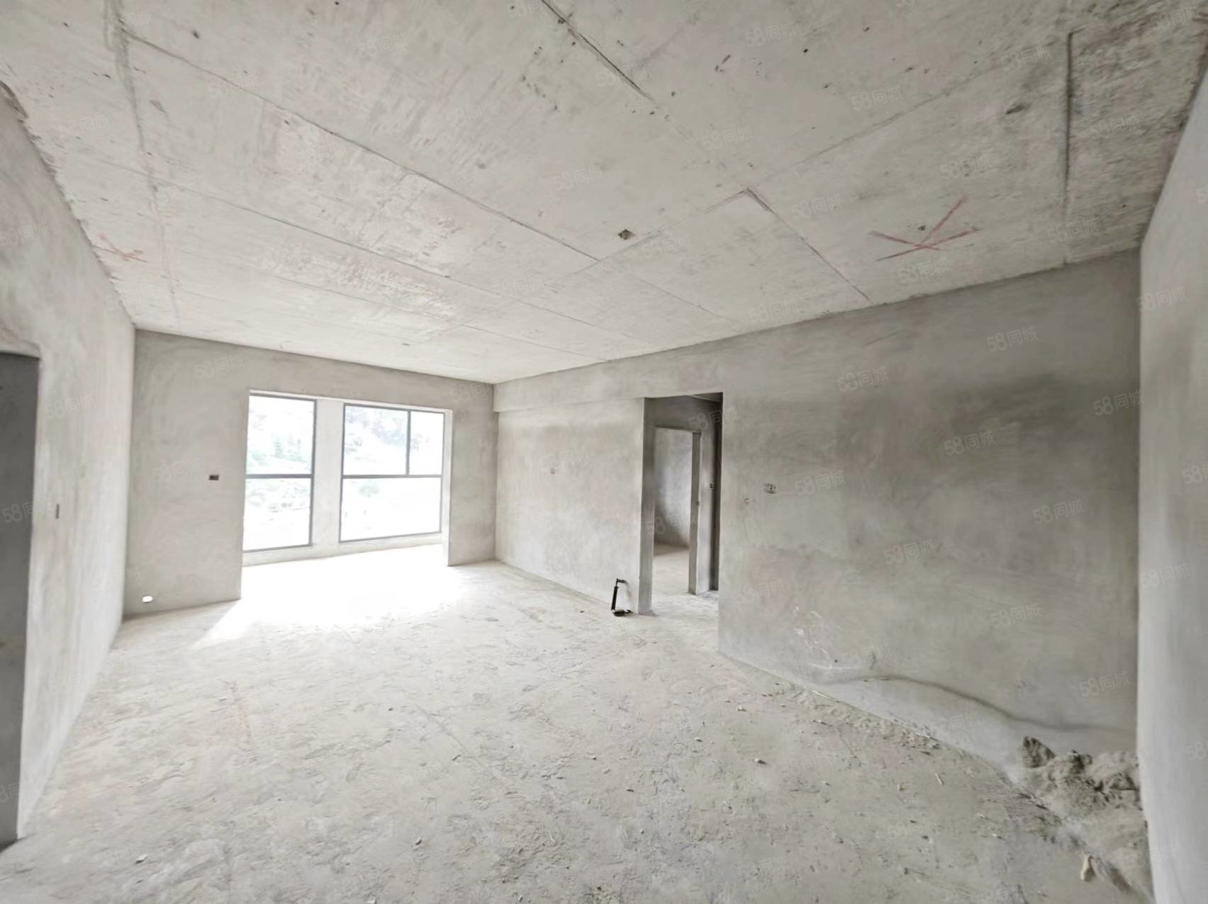 康居家园3室2厅2卫130㎡南北42万