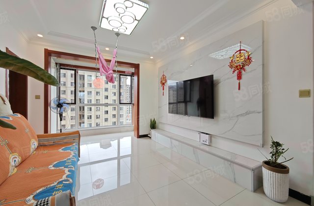 聚美东湾3室2厅80.76㎡78.8万二手房图片