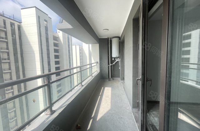 翰林天悦 高楼层采光充足 双卫 南北通透 商品住宅