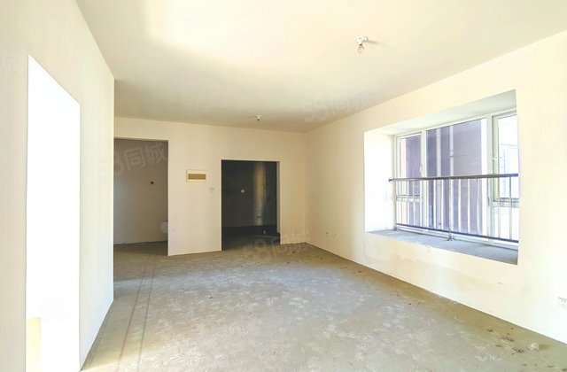 华汇天地3室2厅100㎡135万二手房图片