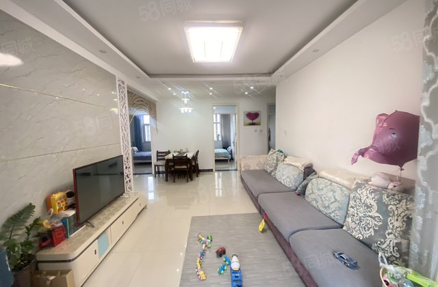 开发区东昌 边户 送车位储 星美三室两厅 免大税