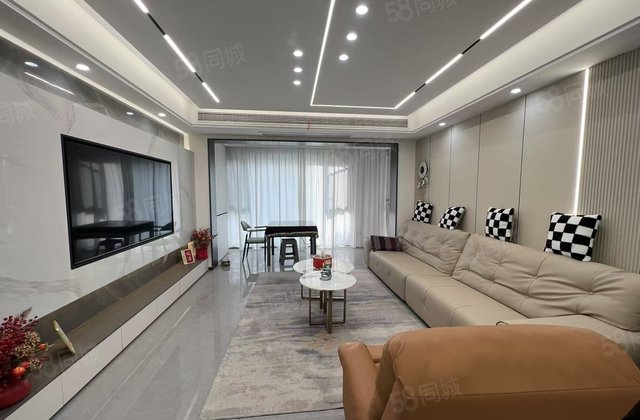 隆盛华廷3室2厅135㎡88万二手房图片