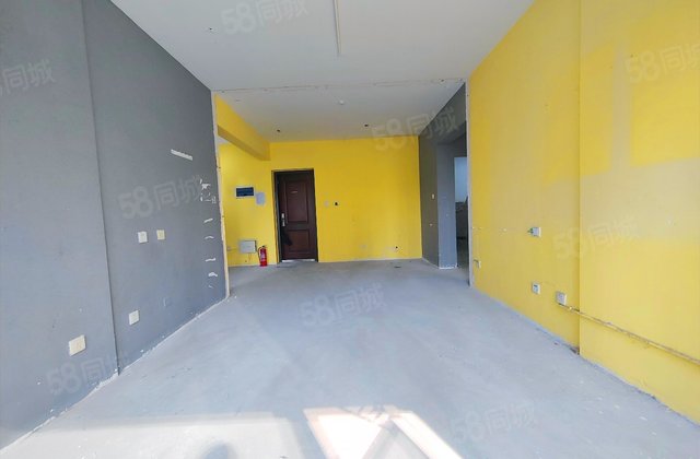 绿地468云玺四期3室2厅88㎡176万二手房图片