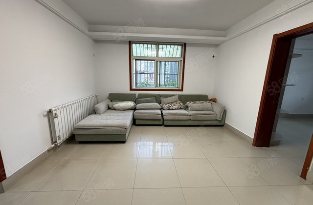 阳光和实验东边户！多车位带储！鸿顺花园教师新村颐馨园！急售