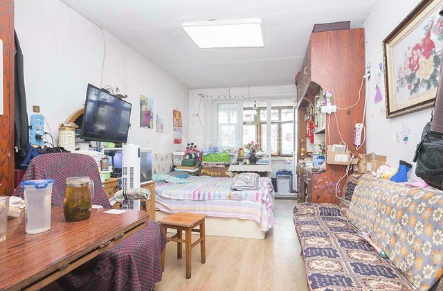 南顶村2室1厅57.9㎡215万二手房图片