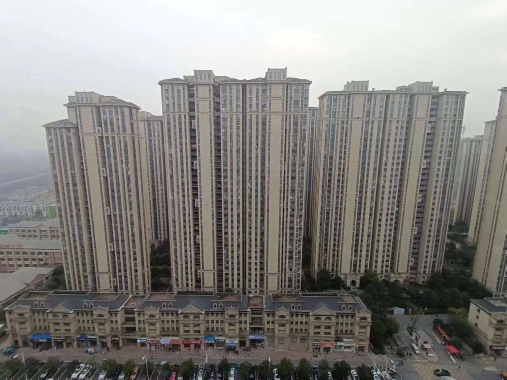 海亮九玺(北区)3室2厅1卫87㎡南245万