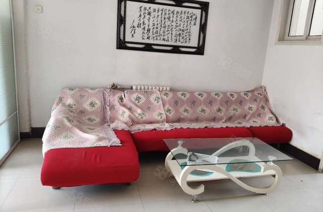 站前街，铁路安民，柳泉花园，中间楼层三室小区   一套30多
