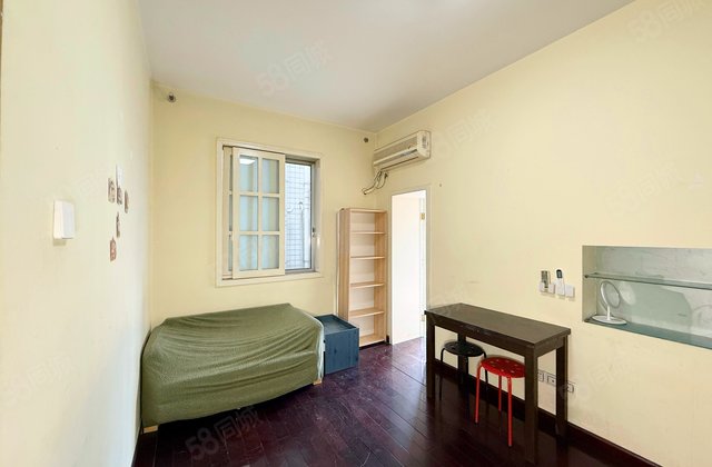 棕榈花园1室1厅48.71㎡67万二手房图片