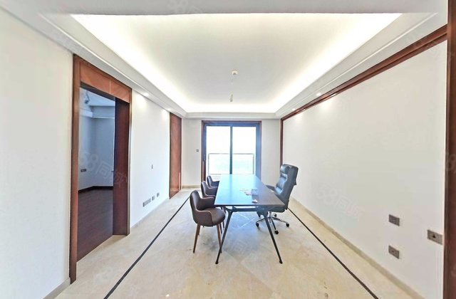 江东金茂府4室2厅137㎡476万二手房图片