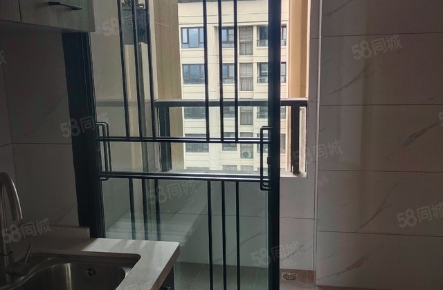 瀚学融府(二期)3室1厅97.77㎡90万二手房图片