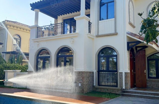 和贵南山上5室2厅211㎡325万二手房图片