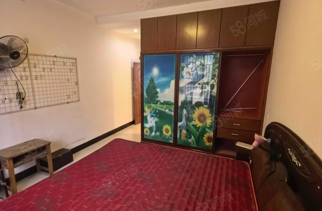 贺继富商居楼3室2厅138.5㎡23万二手房图片