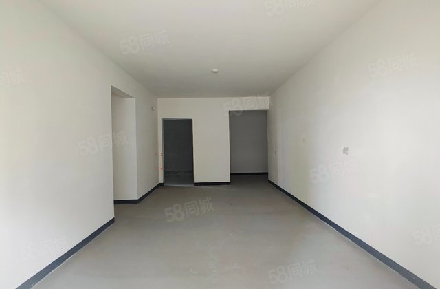 世茂璀璨天城星斓4室2厅113.39㎡128万二手房图片