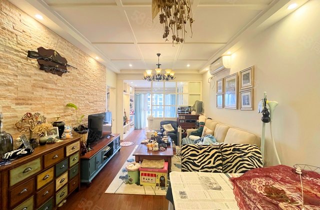 志龙观江嶺3室2厅76.56㎡70万二手房图片