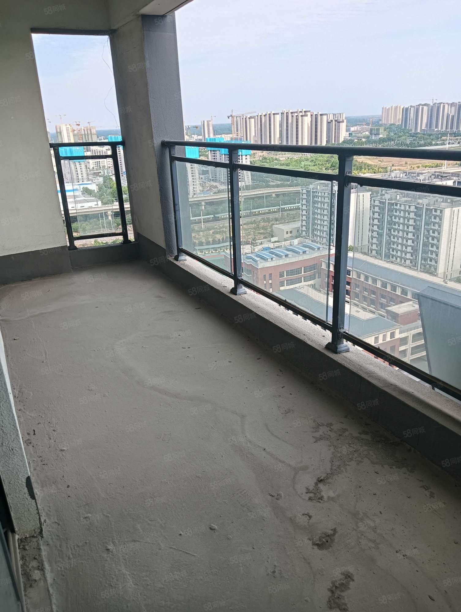 中丞时代天辰3室2厅2卫119㎡南72万