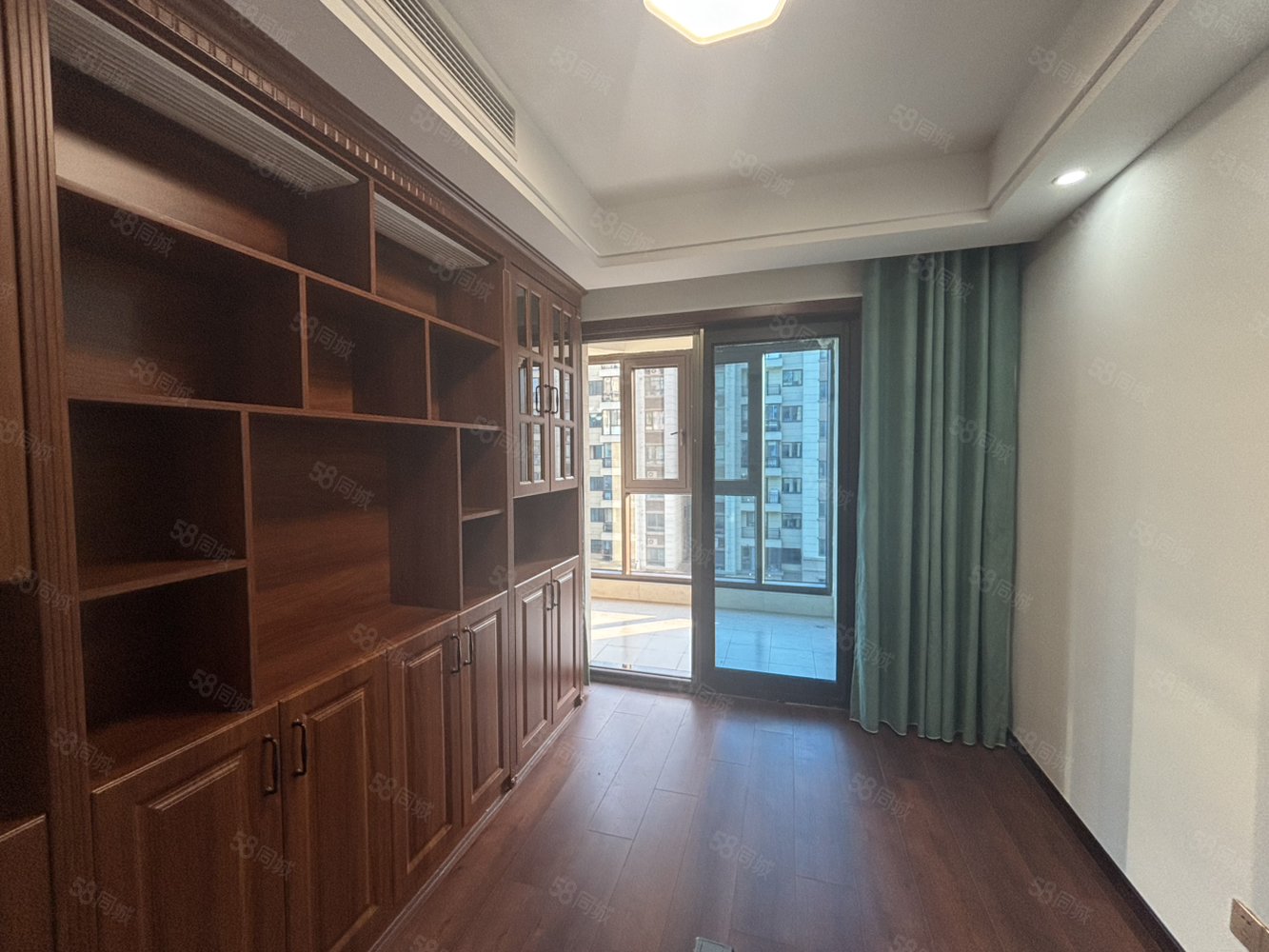 碧桂园龙城3室2厅1卫121㎡南北73万