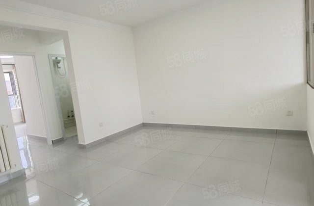 香江附近~水城雅居~电梯房三室一厅~精装修 免大税