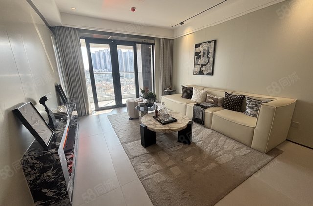 飞鹏海岸城3室2厅118㎡75.8万二手房图片