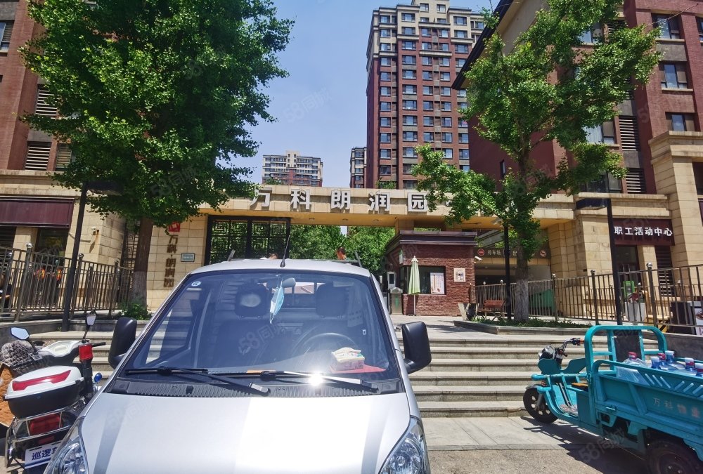 大红本满五 万达奥莱附近,万科朗润园-晋中58同城