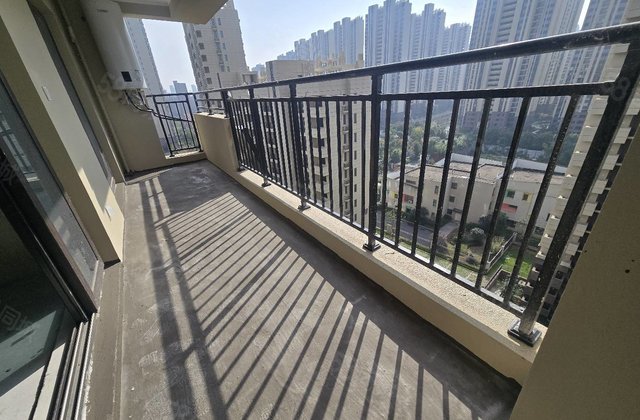 碧桂园正荣凤凰城3室2厅120㎡47万二手房图片