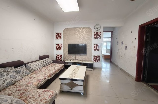 七中对过 馨苑小区 电梯三居 送储可按揭 免大税