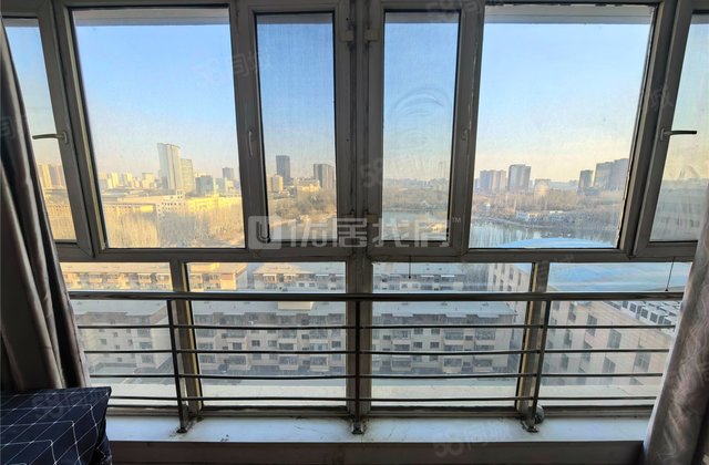 巴黎广场2室2厅105㎡60万二手房图片