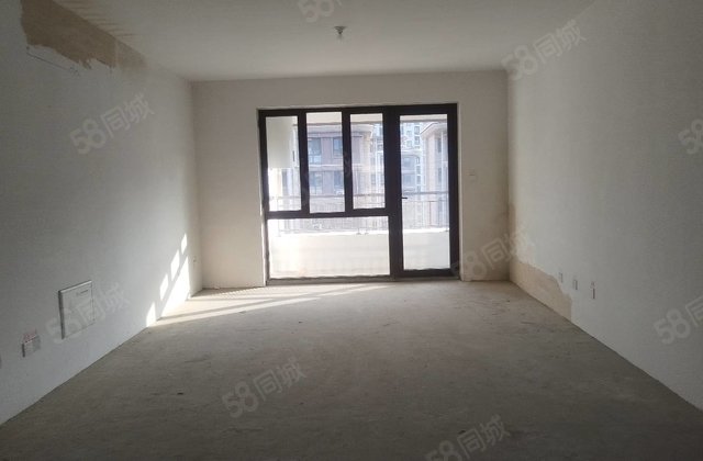 公用瑞马禧悦4室2厅143㎡153万二手房图片