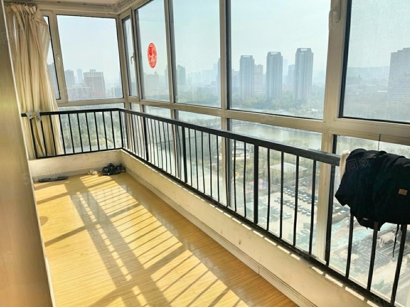 万达天玺小区观龙潭湖景观房 毛坯房好楼层,万达天玺小区-太原58同城