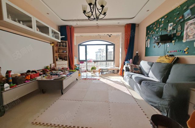 凡尔赛颐阁(凡尔赛观邸)3室2厅125.38㎡84万二手房图片