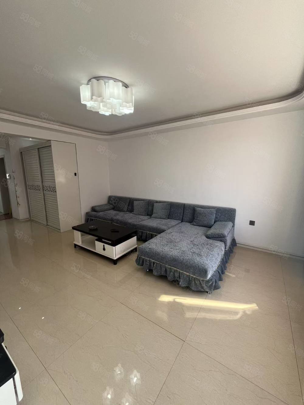 隆基华典2室2厅1卫97㎡南北44.5万