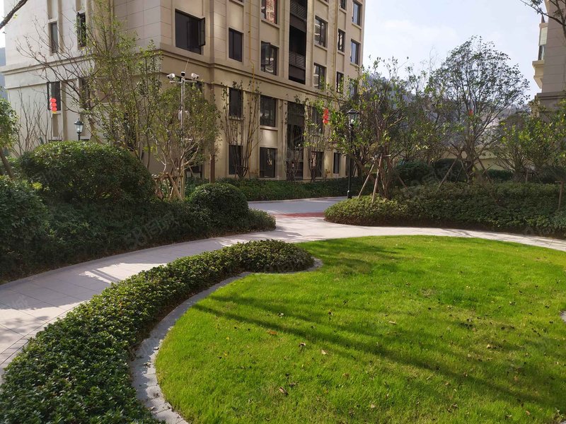 东厦未来城,城东新盘,边套,140平150万起,,s2轻轨站