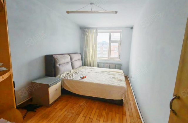 康泰小区(A区)3室1厅75㎡26万二手房图片