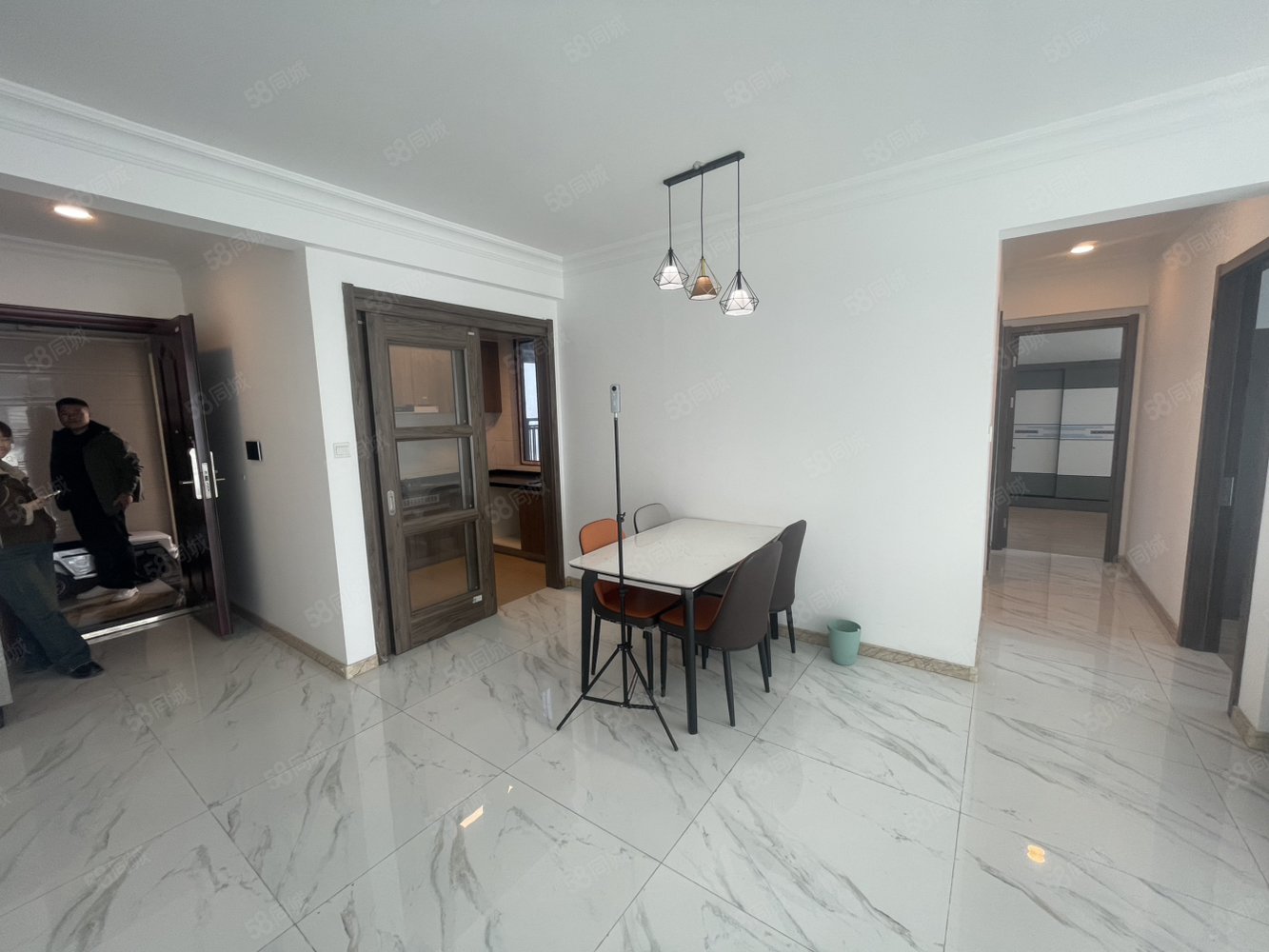 碧桂园江山赋3室2厅2卫115㎡南北81.8万