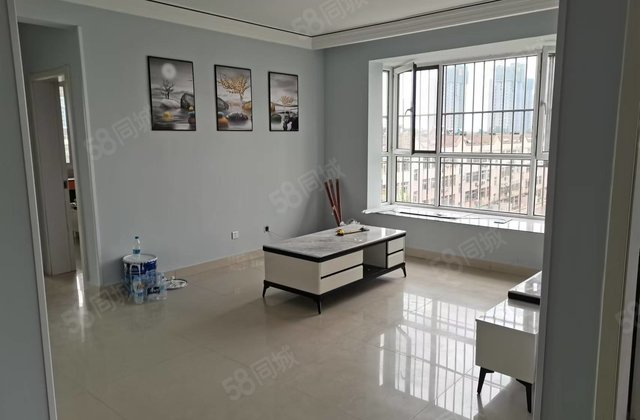 阳光，实验！边户 月亮湾A区102平78万 颐馨园绿城贵华苑