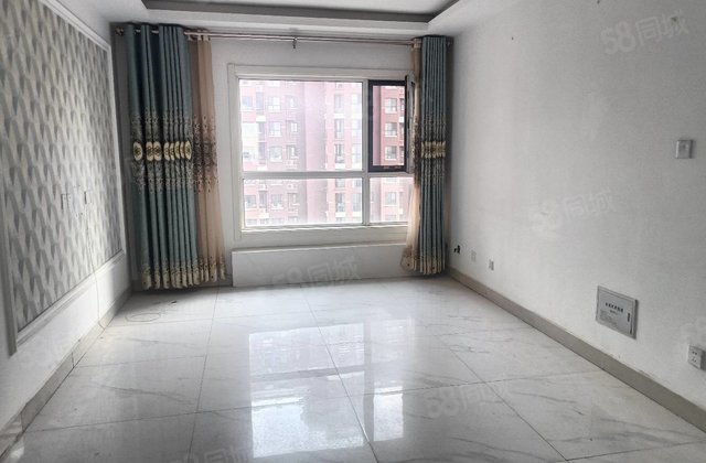 滨河旁  水岸花语  莲湖新城  精装修两室两厅  南北通透