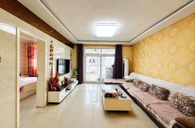 中通领郡城，香江  ，电梯中间楼层，精装