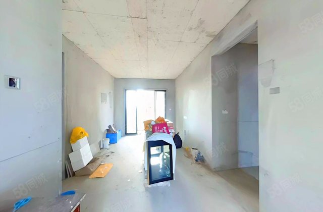 融创臻园4室2厅121.81㎡145万二手房图片