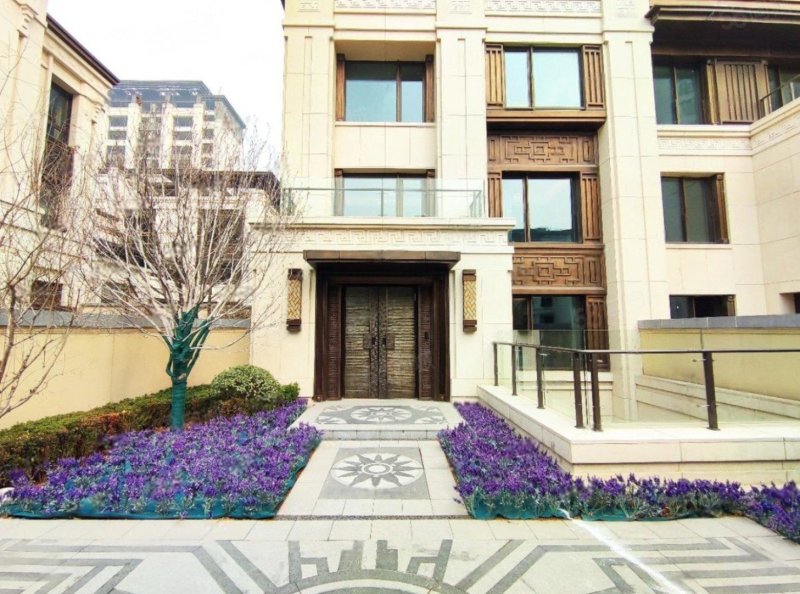 中国府4室2厅4卫350㎡南北3200万