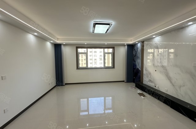 急售东昌湖南邻 一号院对过！精装边户婚房 中间楼层 随时看房