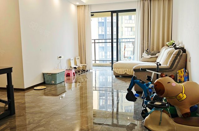 东湖学府B区3室2厅102.03㎡119万二手房图片