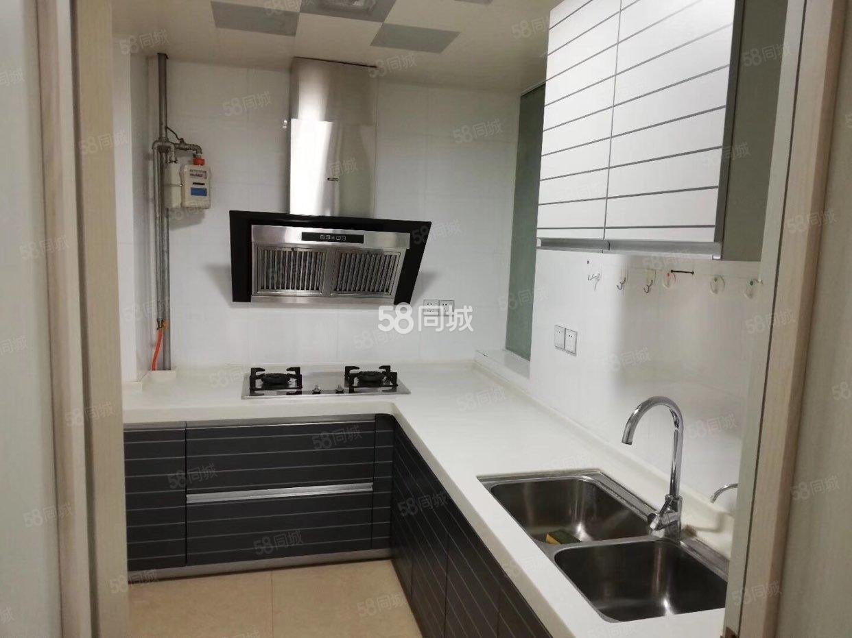 金品名门世家3室2厅1卫125㎡南46万