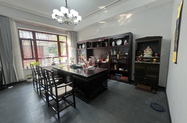 急售！古楼别墅 东边户 光岳府前后带院 简单装修 看房方便