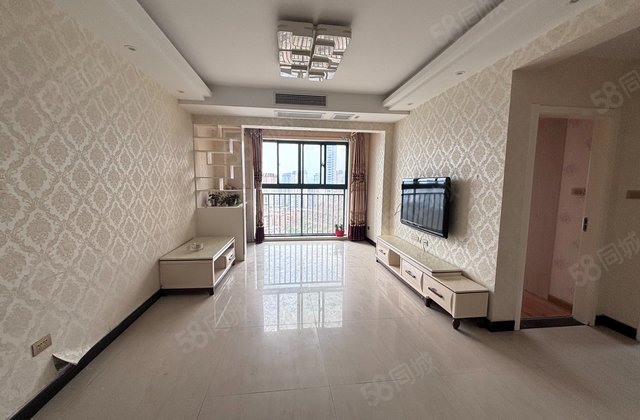 和昌国际城二期3室2厅1卫85㎡南北53.6万