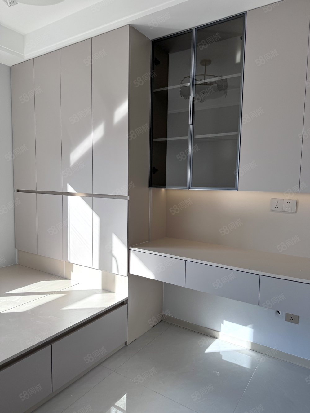 青湖铭城2室2厅1卫87㎡南北36.5万