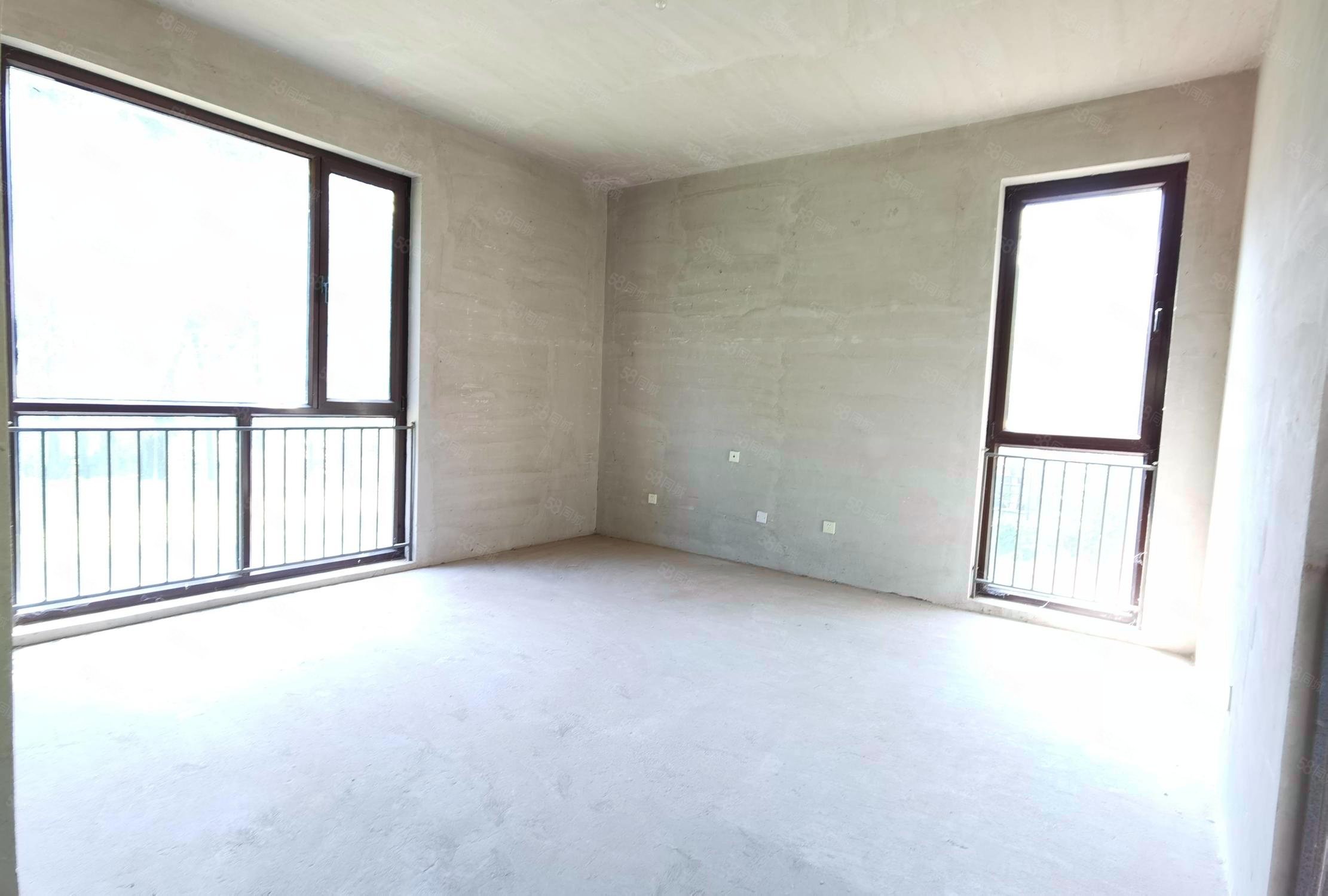 雁棲半島5室3廳4衛(wèi)428.06㎡南北3850萬