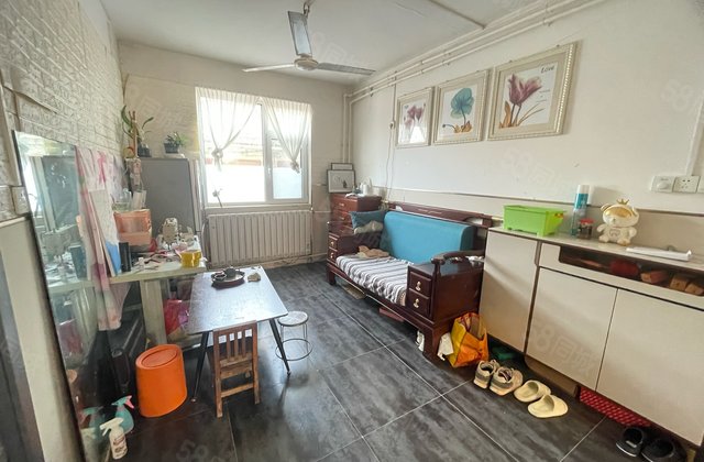 香江一期附近~阳光 实验    厂1楼带院  区妇幼保健院