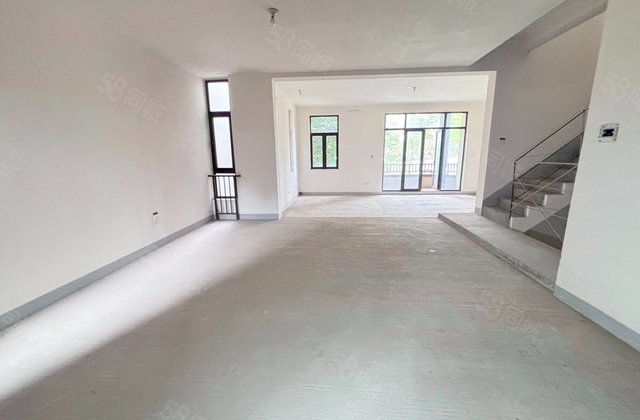 龙湖悠山郡二期3室2厅321.25㎡350万二手房图片